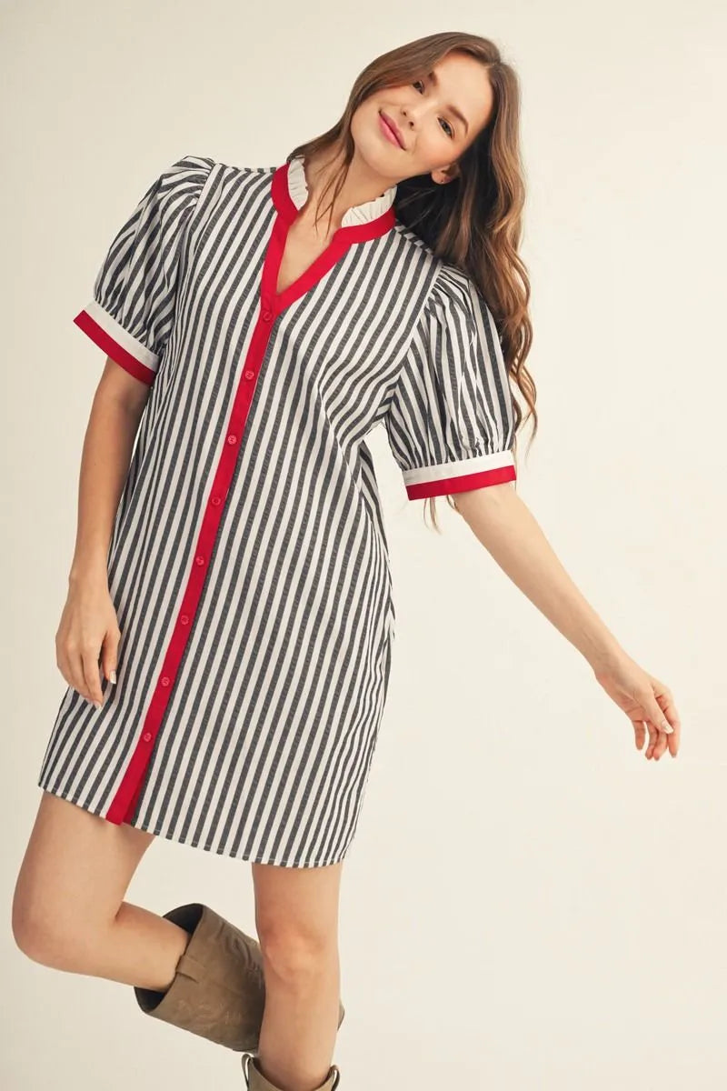 Jinnifer Puff Sleeve Button Down Shift Dress