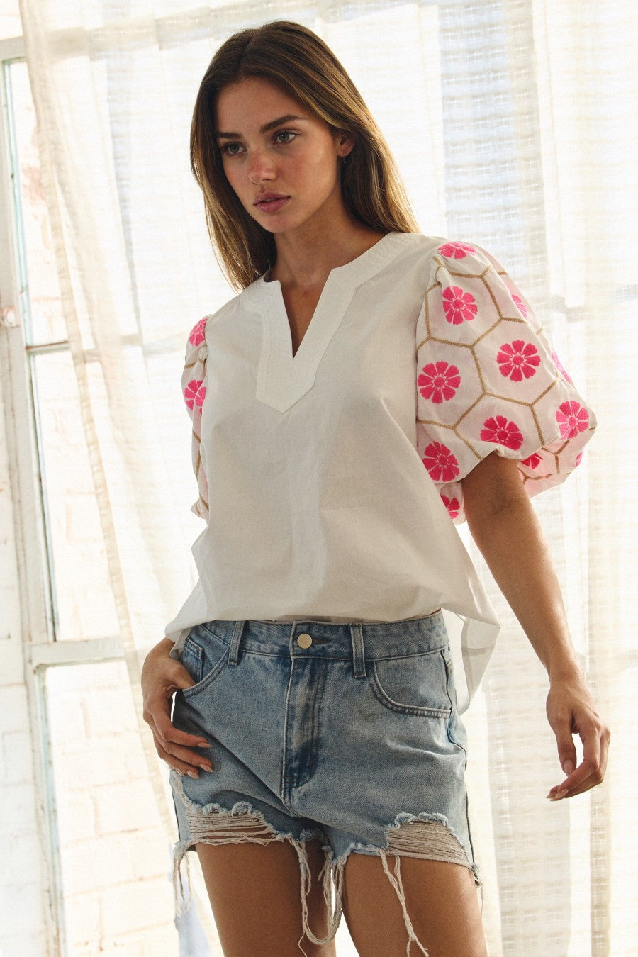 Curvy Natalie Floral Sleeve White Top