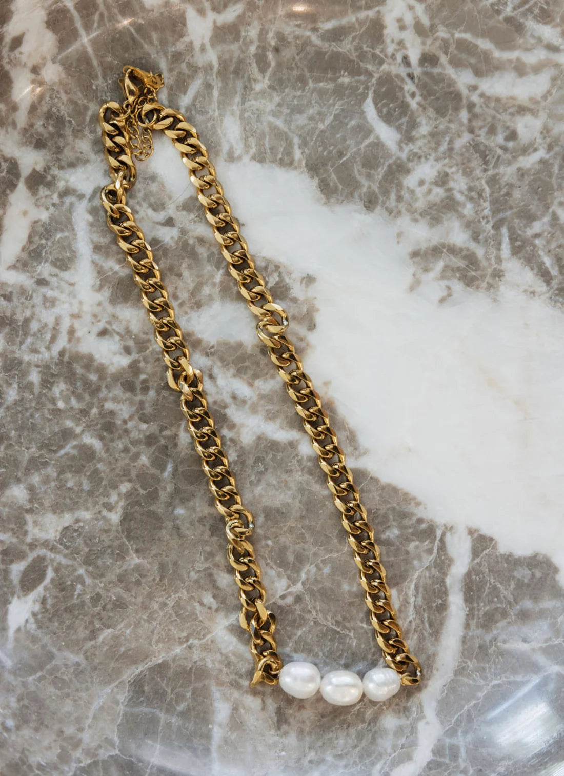3 Pearl ChanSutt Pearls Necklace