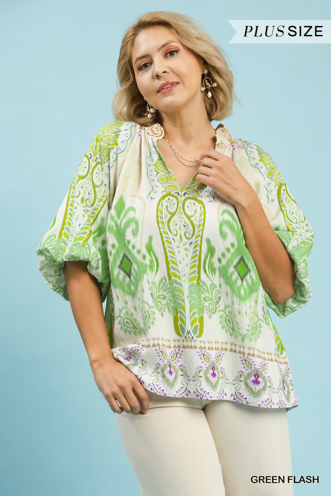 Curvy Raylee Border Print Top