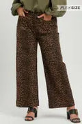 Curvy Lindie Leopard Print Pants