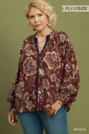 Curvy Elsie Velour Accent Top