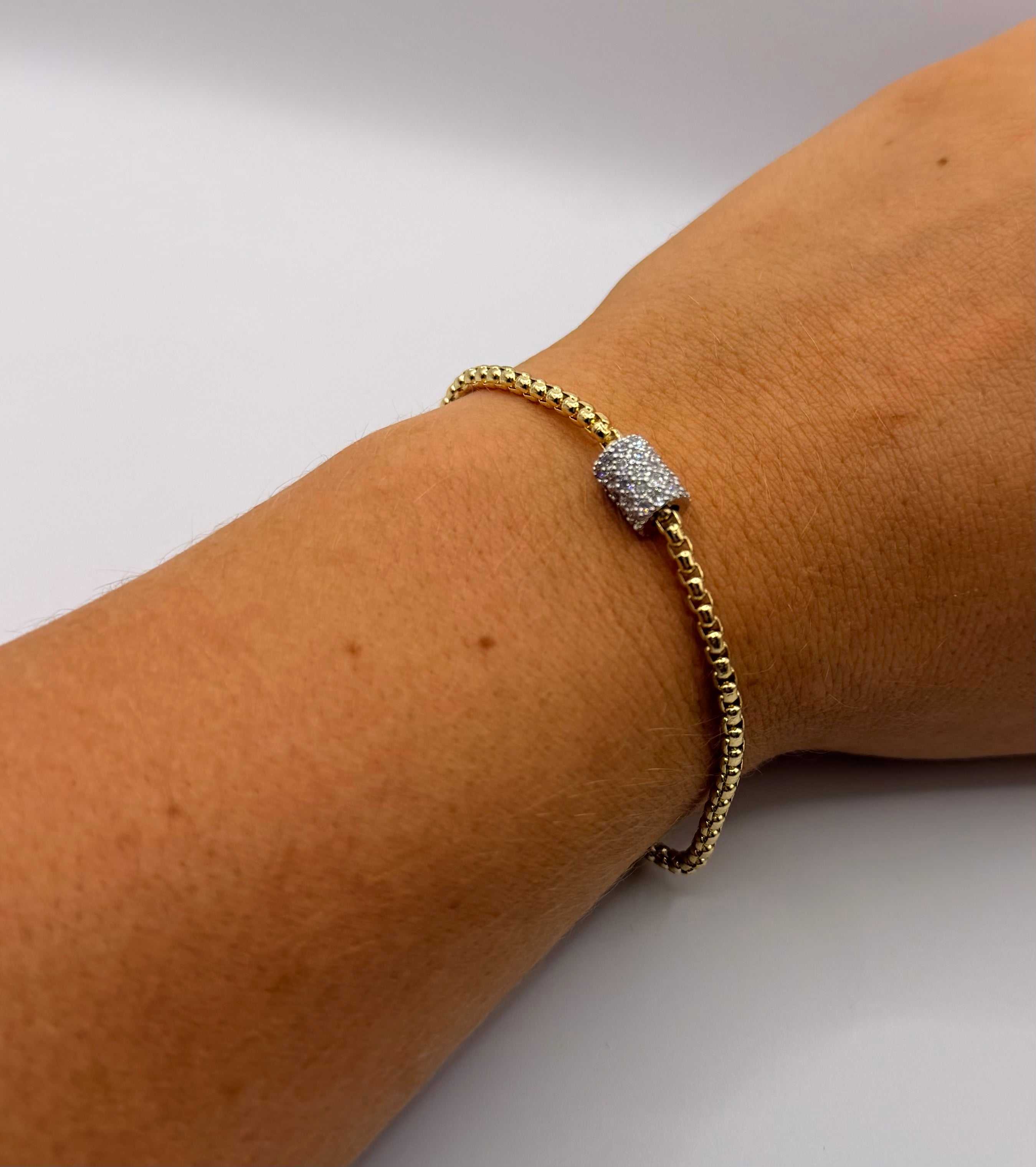 RG Chain and Barrel Magnet Bracelet