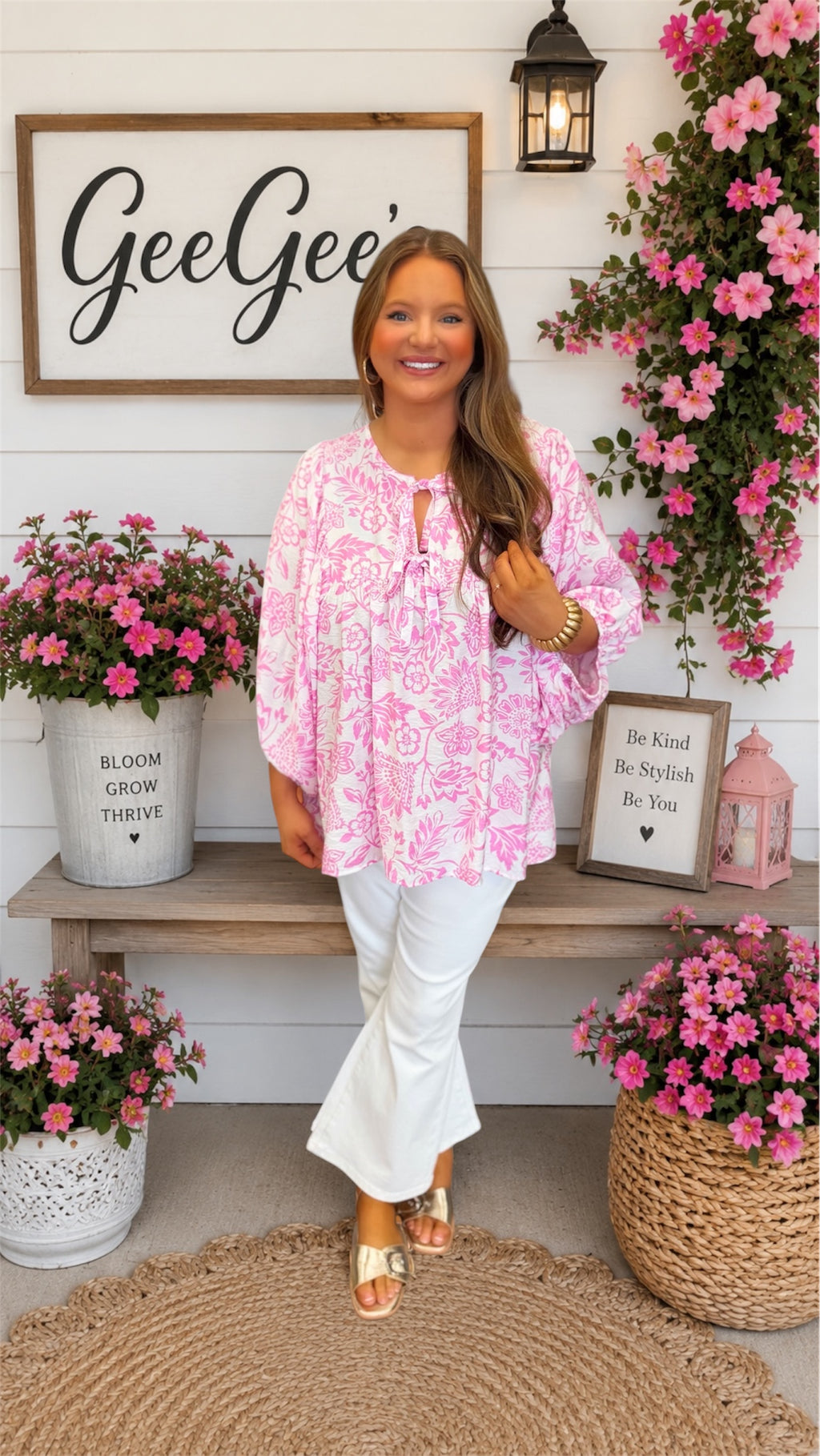 Curvy Kinsley Peony Boho Balloon Sleeve Top