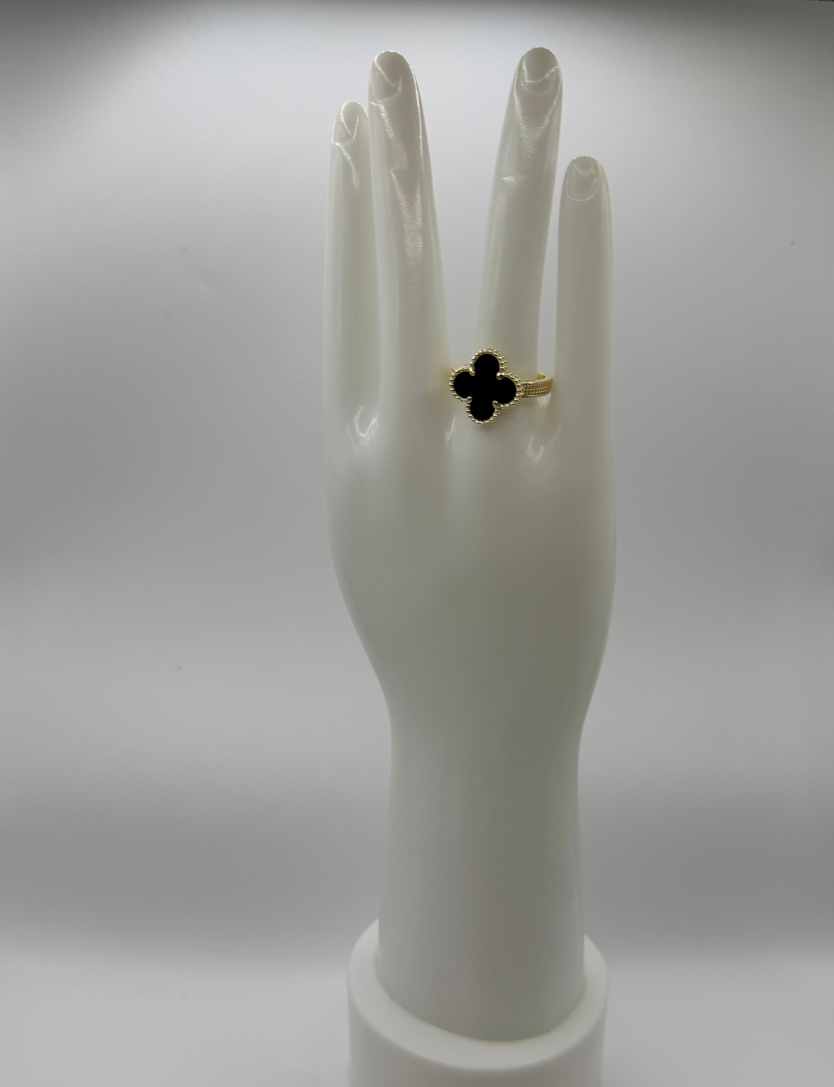 RG Black Clover Pendant Ring