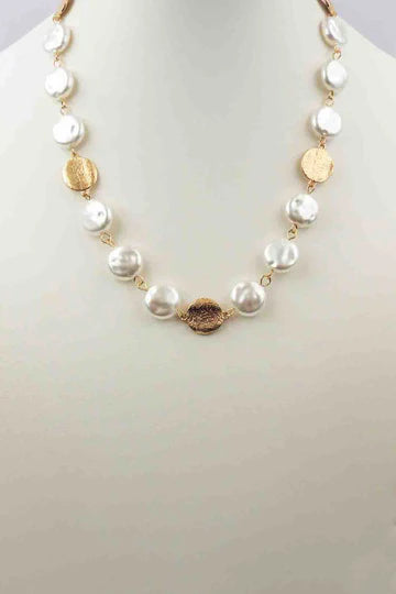 RG Freshwater Pearl Gold Nuggett Necklace