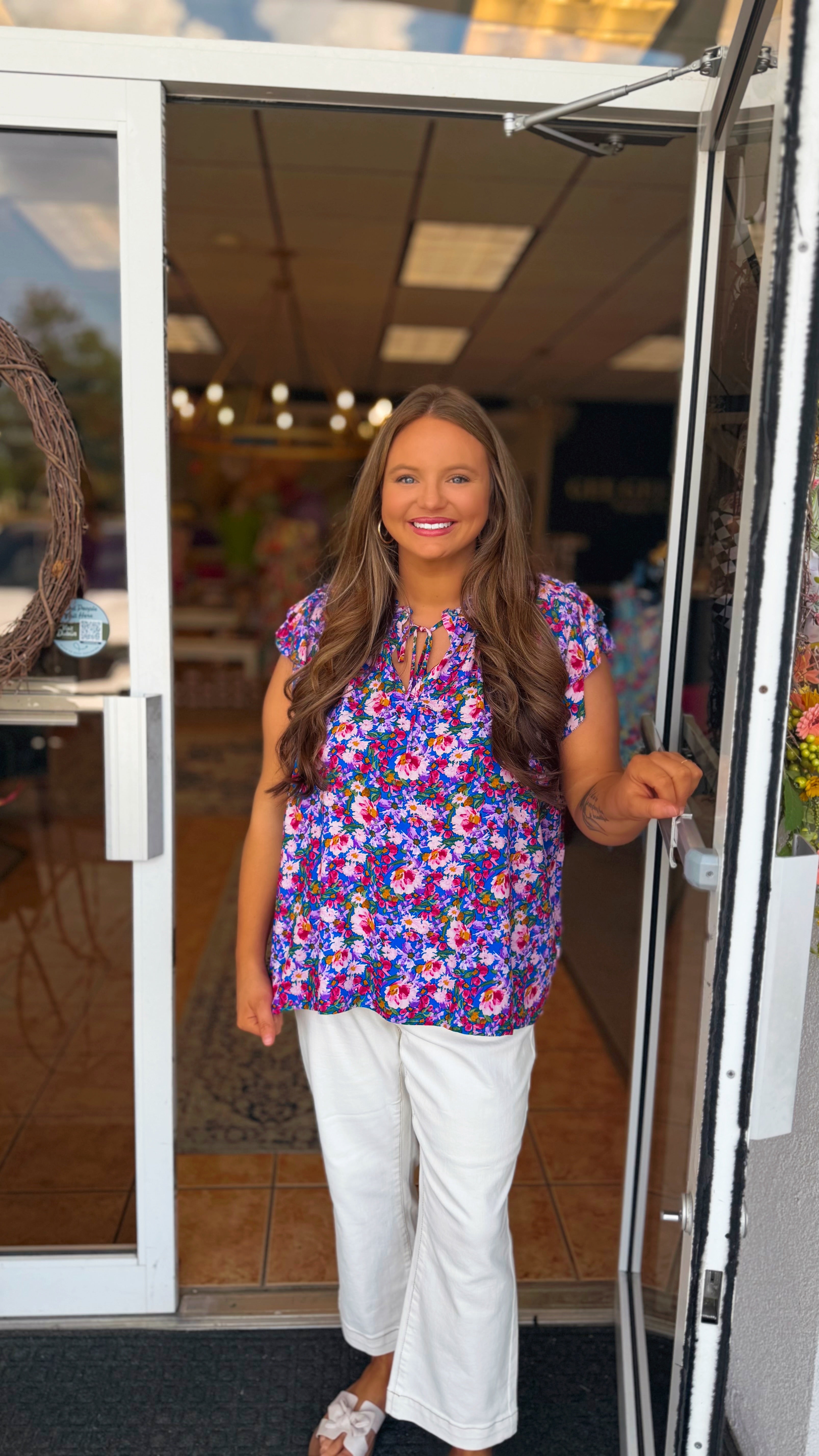 Curvy Gina Floral Short Sleeve Top