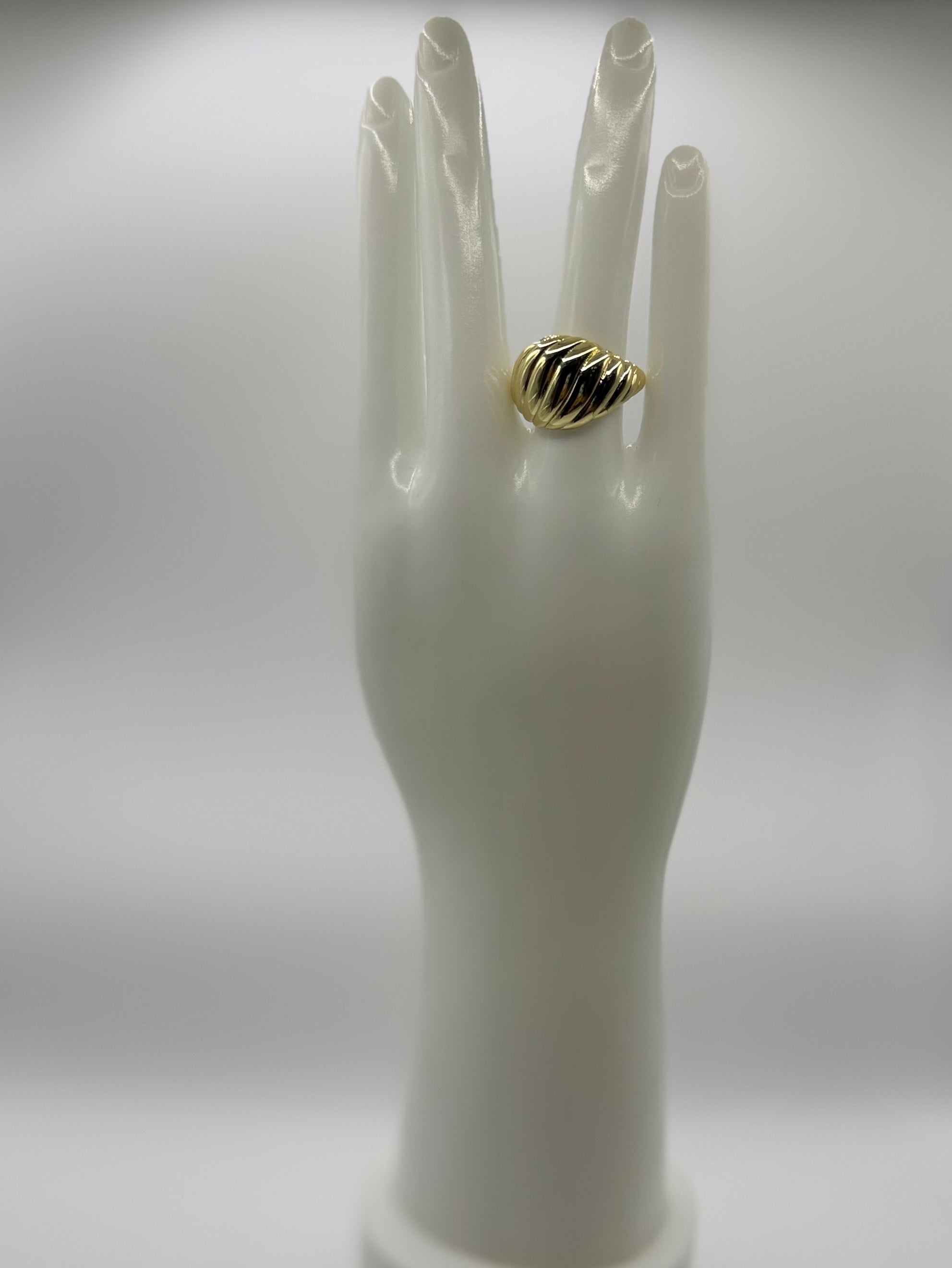 RG Gold Textured Wave Ring