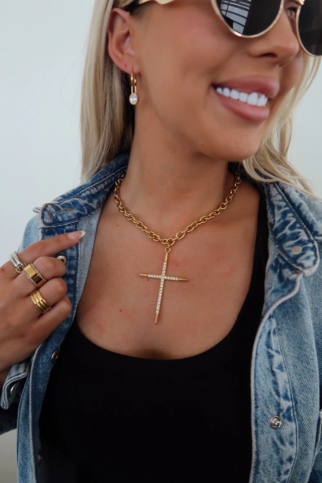 Luxe Cross Chansutt Pearls Necklace