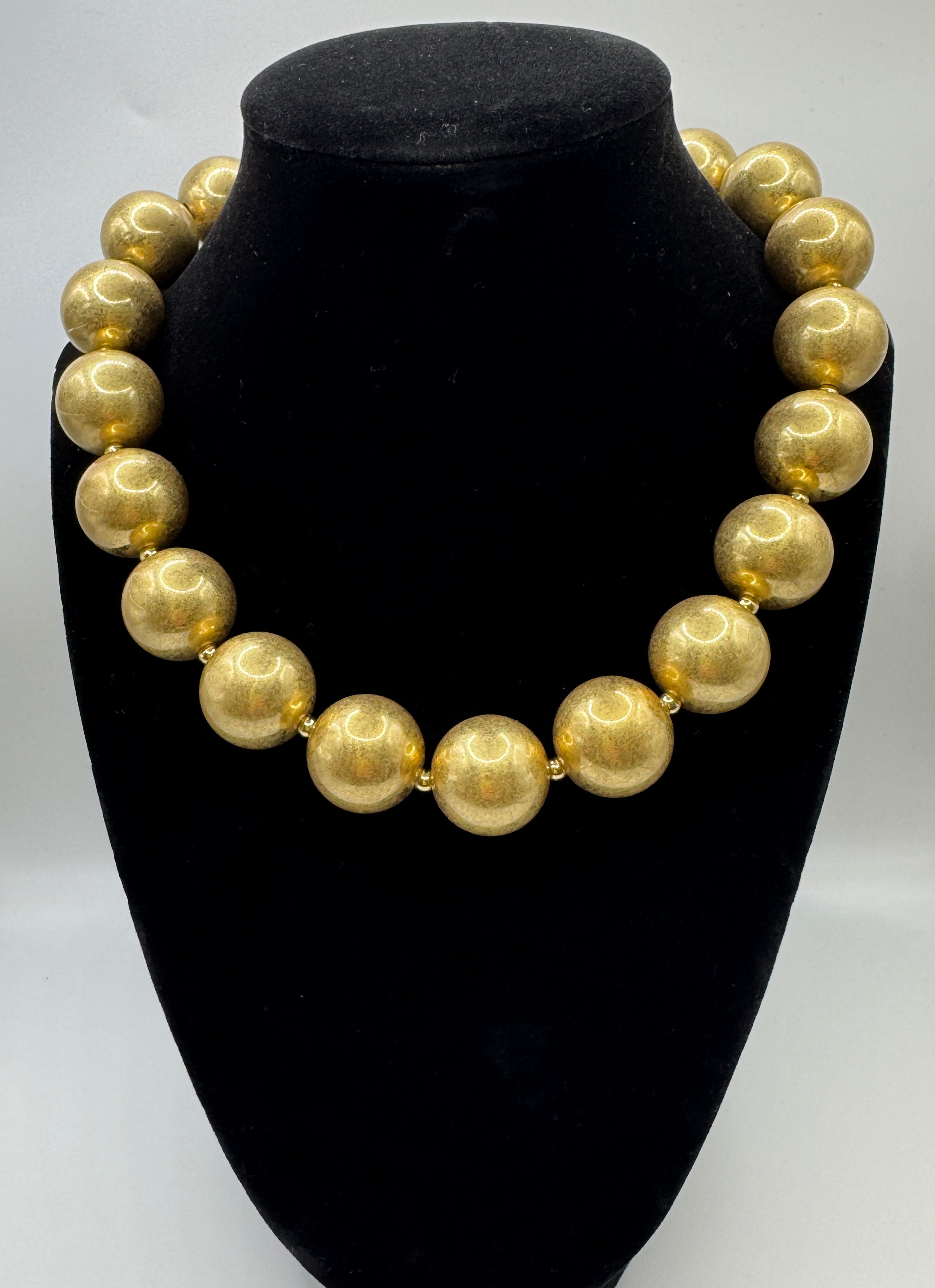 RG WR 20MM Worn Gold Beaded 18" Necklace