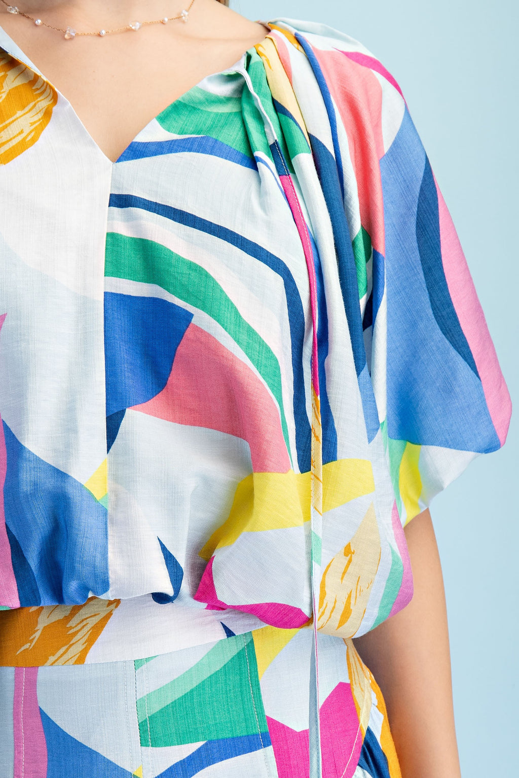 Anna Abstract Top