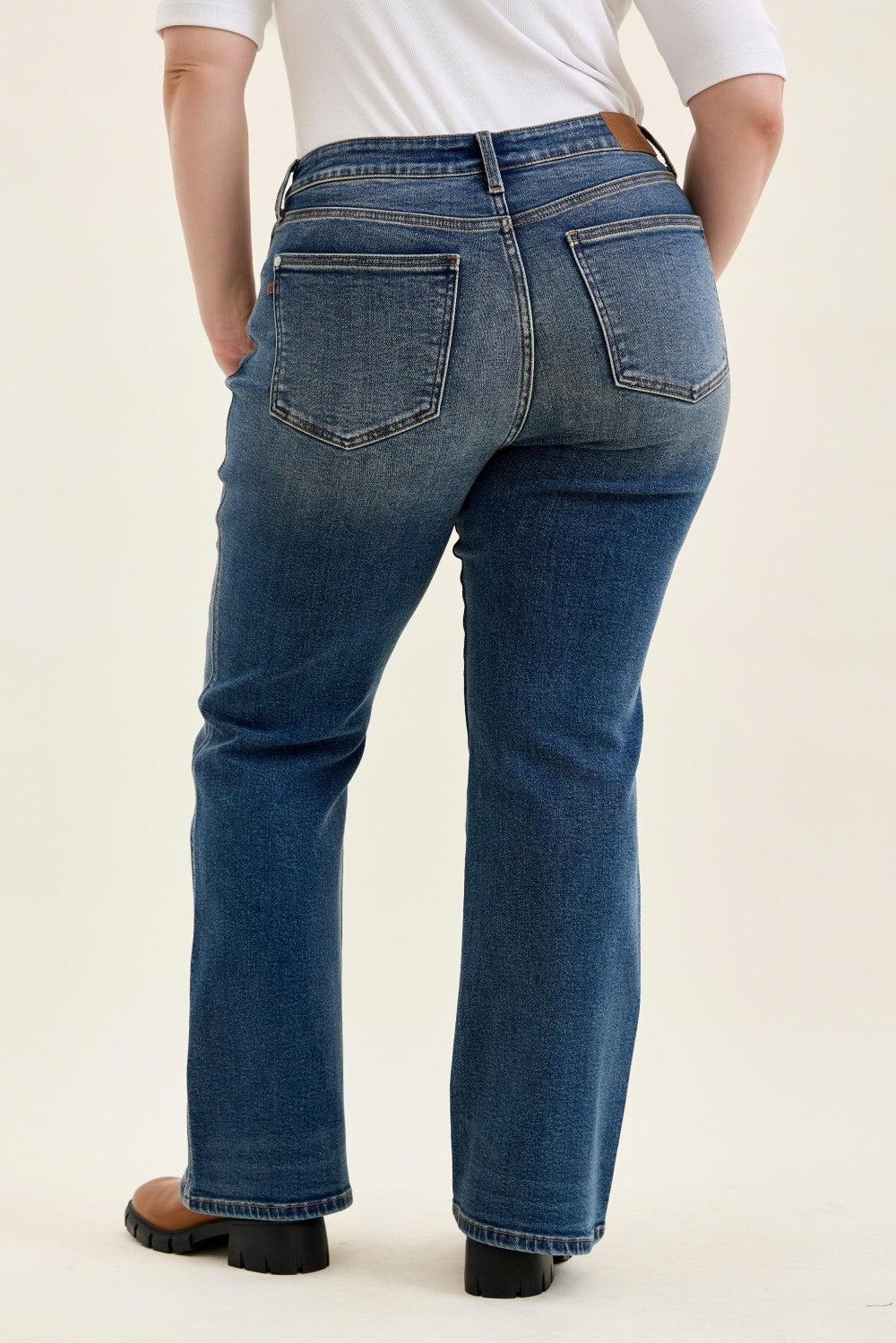 Judy Blue Curvy Mid Rise Daisy Bootcut Indigo Dusk Rider Jeans