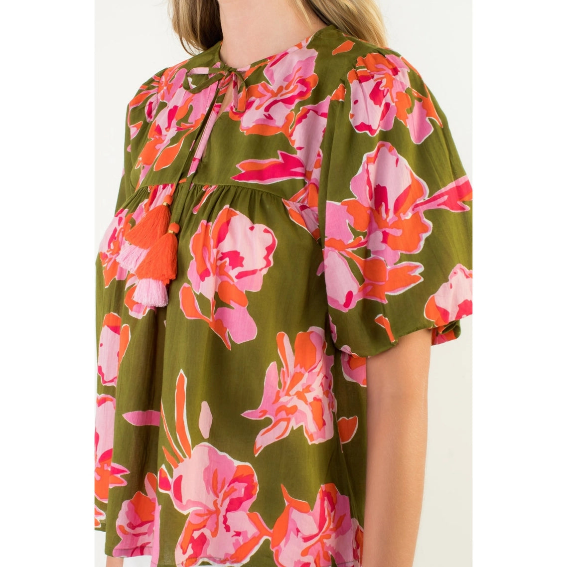 Bronwyn THML Floral Puff Sleeve Tassel Top