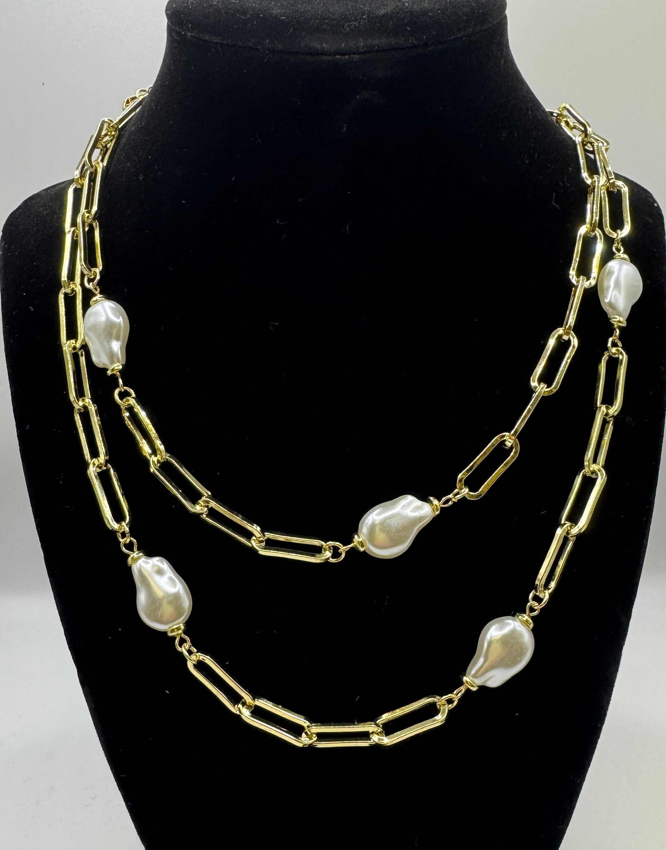 RG Paperclip and Pearl Necklace