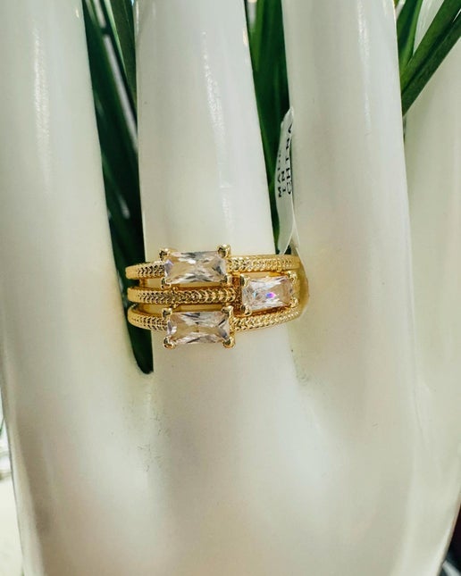 RG Gold Trio Stone Ring
