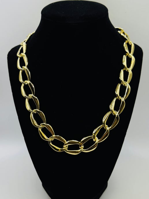 RG Large Gold Link Necklace