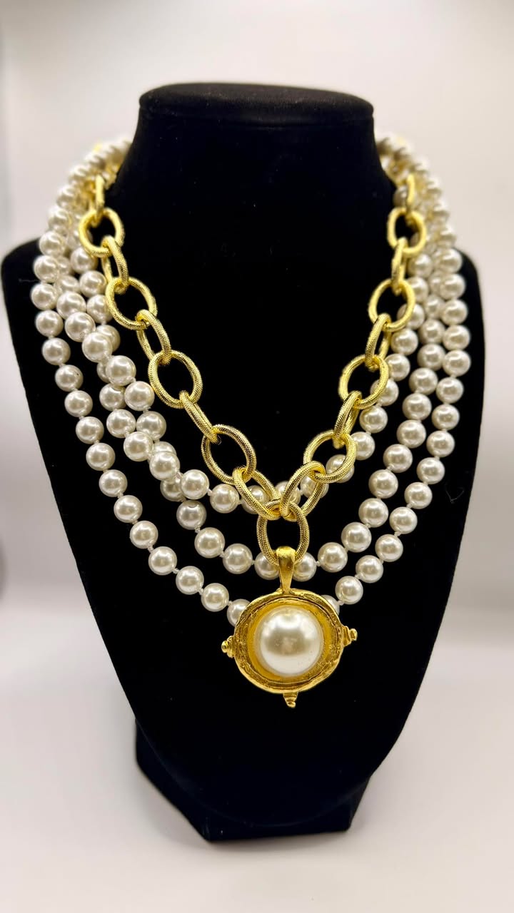 Susan Shaw 3 Strand Pearls with Pearl Cabachon Pendant Necklace