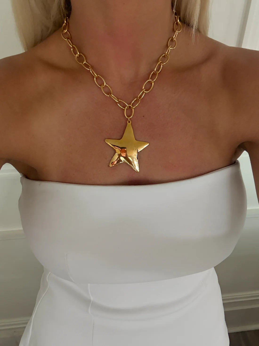 Star ChanSutt Pearls Necklace