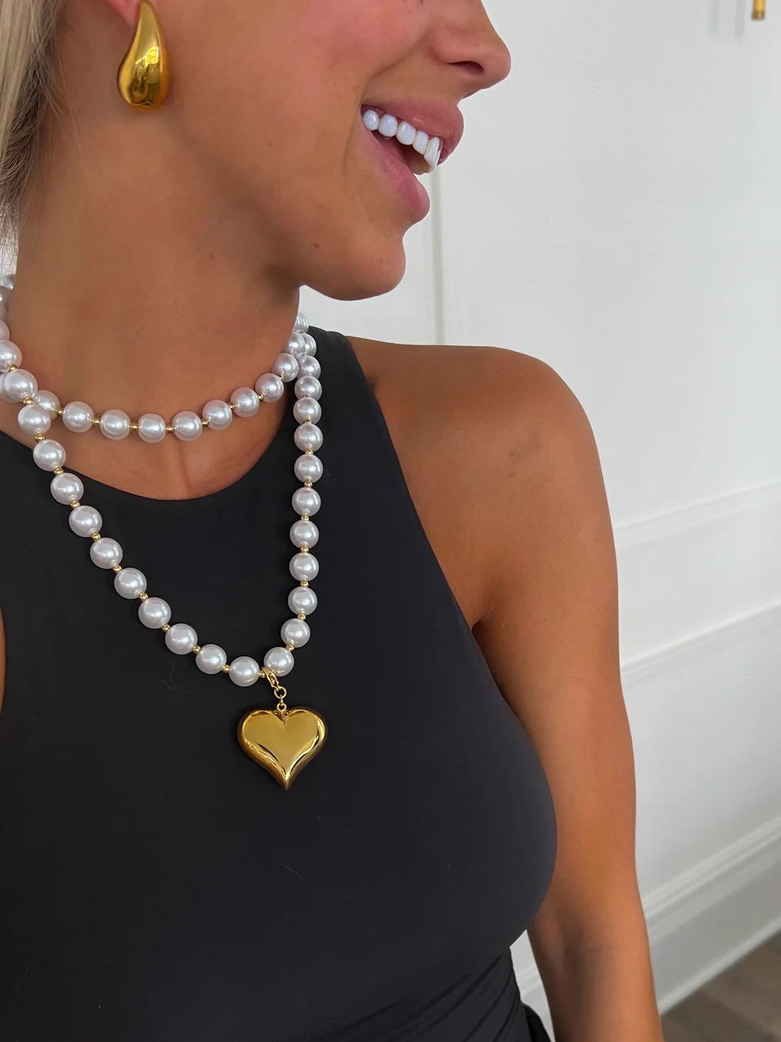 Wrap Around Heart ChanSutt Pearls Necklace